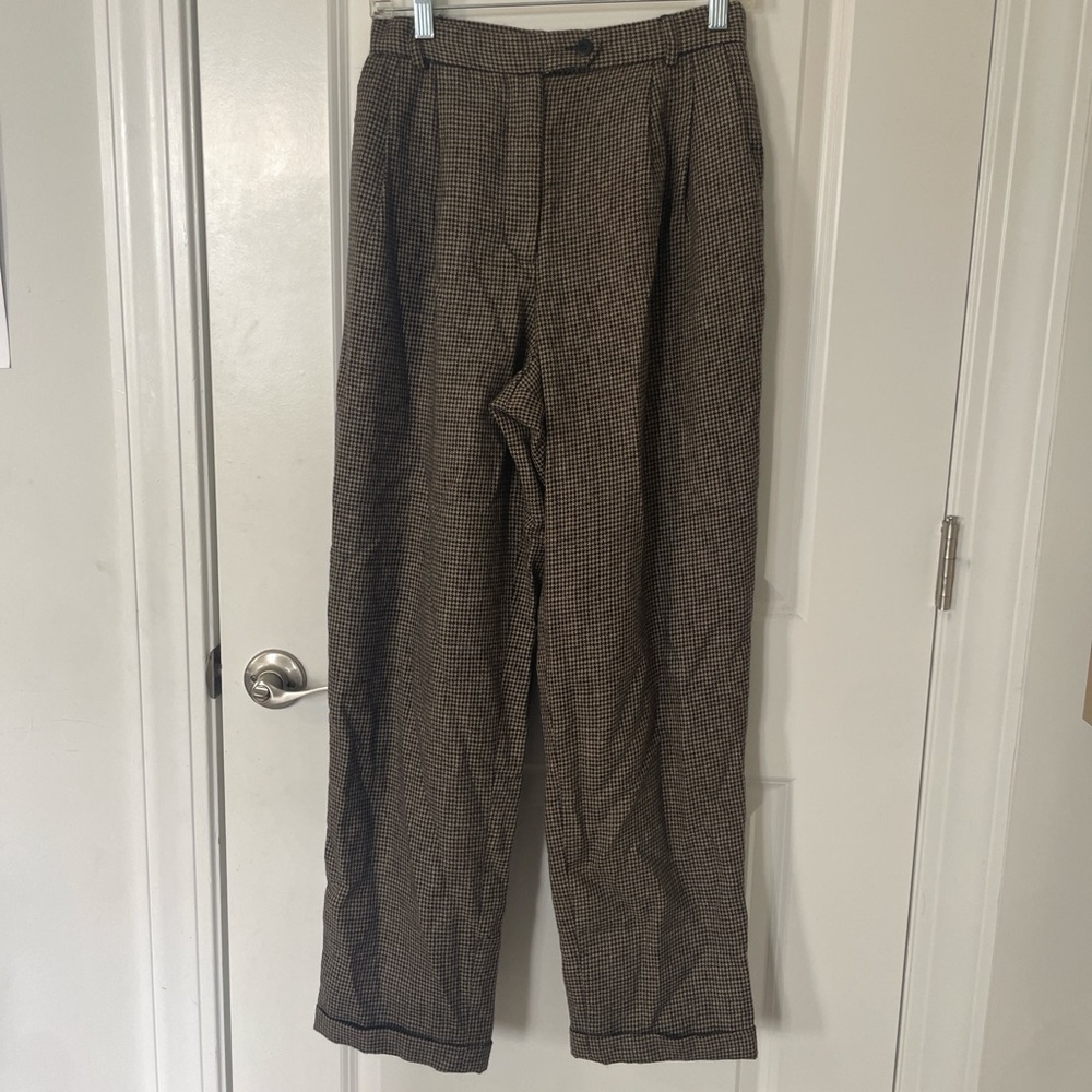 Vintage houndstooth pants! Resold from @specular on Depop